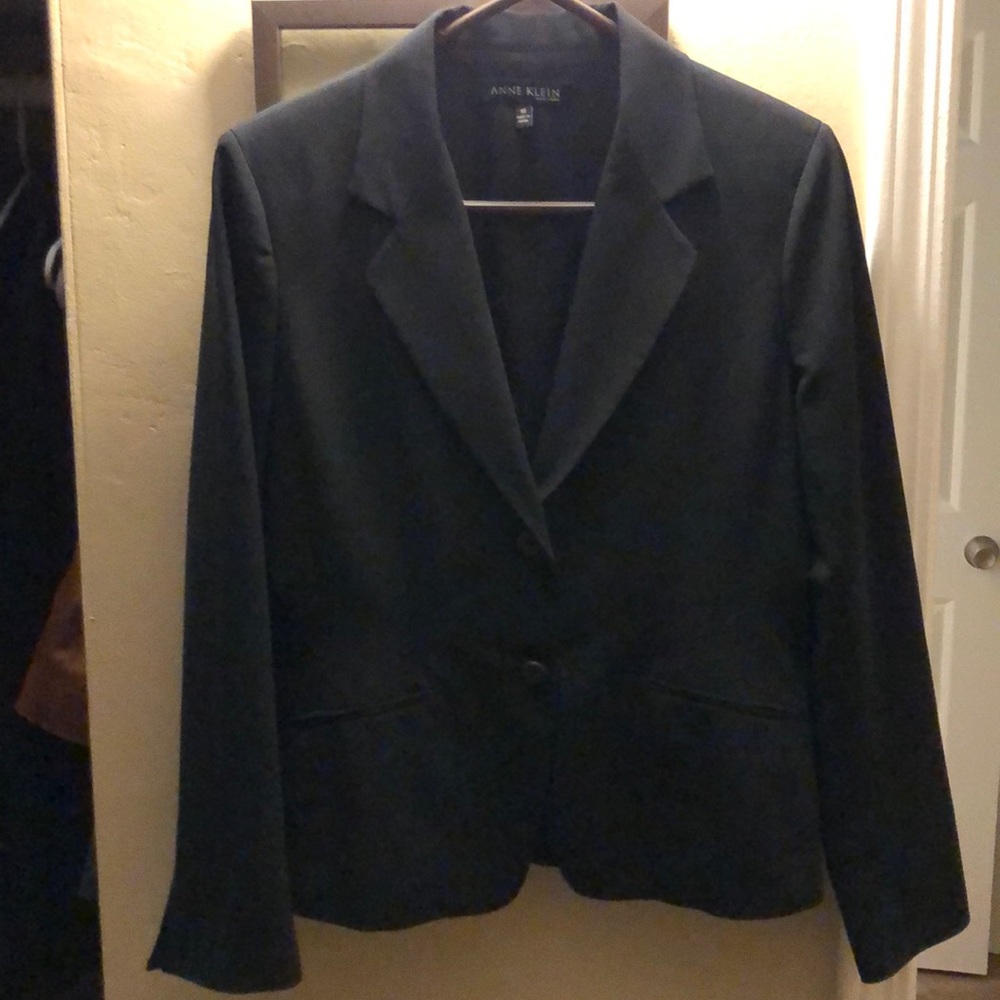Anne Klein black wool blazer